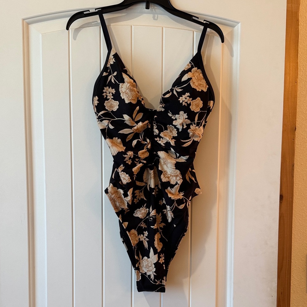 Cupshe X Kelsey Anderson Black and Tan Floral One Piece Swimsuit